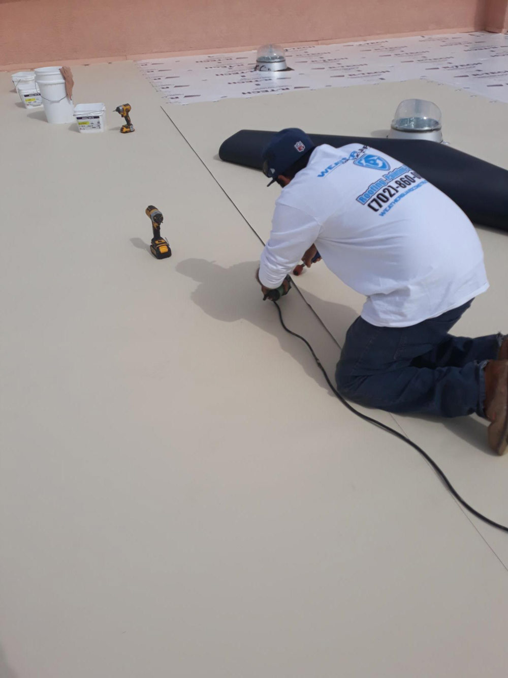 energy efficiency of flat roofs construction